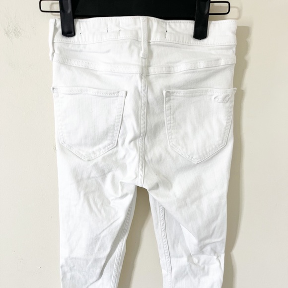 Hollister High Rise White Denim Jean Jegging Size 00 (23) - Picture 6 of 10